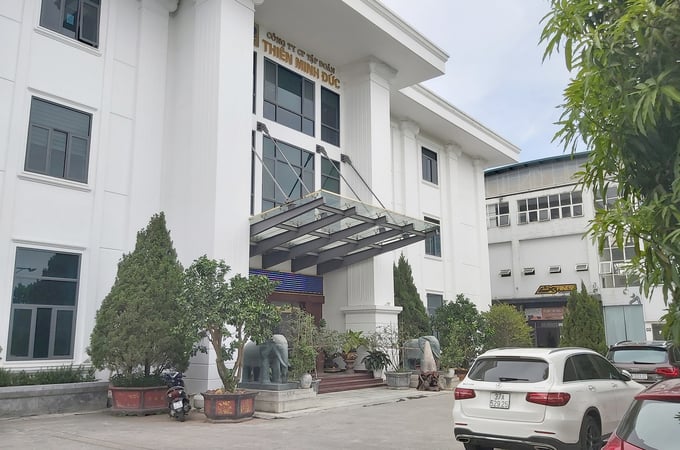 2-020749_50.jpg Trước khi vướng vào những lùm xùm, Công ty CP Tập đoàn Thiên Minh Đức được biết đến là doanh nghiệp nộp thuế tốp đầu của tỉnh Nghệ An. Ảnh: Khôi An.