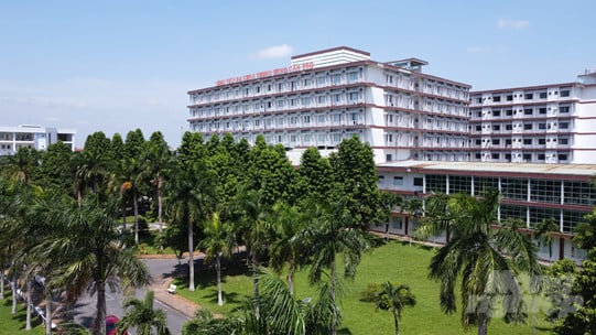 z5182510480518_1cf8adbe60c7883f7e234ed185cba419-143320_275-143321.jpg Bệnh viện Đa khoa Trung ương Cần Thơ. Ảnh: Lê Hoàng Vũ.