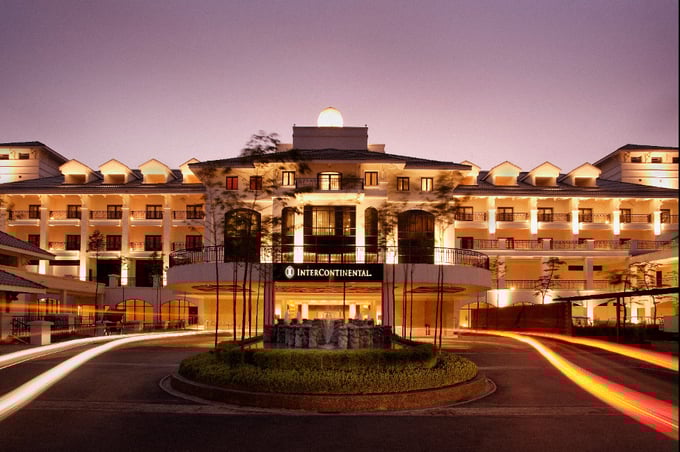 Khách sạn InterContinental Hanoi Westlake vừa được Tạp chí du lịch châu Á - Thái Bình Dương DestinAsia vinh danh Top 10 khách sạn trong phố tốt nhất Việt Nam.
