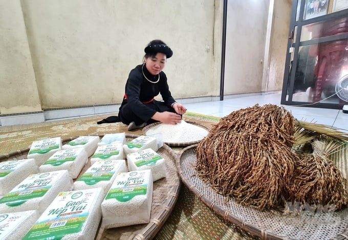 Currently, the whole Phu Luong district has 28 OCOP products, of which 11 have achieved 4 stars. Photo: Dao Thanh.