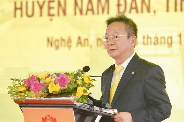 Ông Đỗ Quang Hiển, Chủ tịch Ủy ban Chiến lược Tập đoàn T&T Group phát biểu tại Lễ khởi công hai dự án. Ảnh: T&T Group.