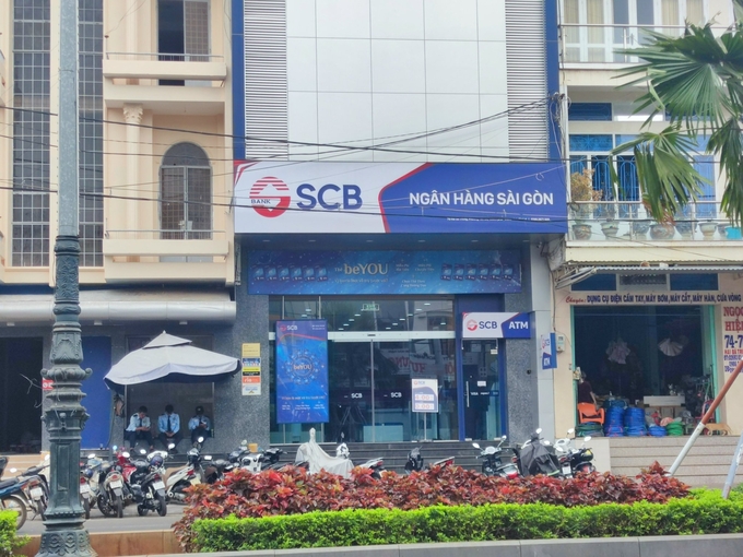 z5311293740257_f3f99b366ea3ef50fc3bdc79e839c4b9-124221_823.jpg Ngân hàng Thương mại Cổ phần nơi Nguyễn Văn Phương công tác. Ảnh: Đăng Lâm.