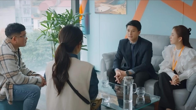 truc-tiep-lo-hen-voi-ngay-xanh-tap-15-tren-vtv1-hom-nay-5-4-152958_394.jpg Hiệp và Duyên không đồng nhất về dự án. Ảnh CMH