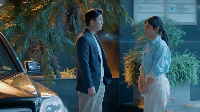truc-tiep-lo-hen-voi-ngay-xanh-tap-22-tren-vtv1-hom-nay-16-4-131435_483.jpg Hiệp vẫn muốn dưa Duyên về nhà. Ảnh CMH