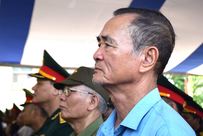 7-liet-si-bam-chot-49-nam-gio-duoc-doan-tu-voi-dong-doi-145940_289.jpg Ông Trần Văn Phúc, nhân chứng lịch sử trận đánh đồi 174. Ảnh: V.Đ.T.