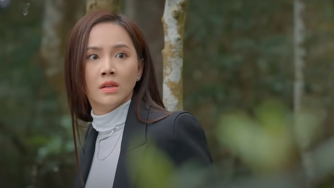 Giang thoát được tên cướp nhưng lạc sâu hơn vào rừng. Ảnh CMH