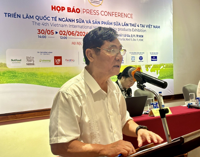 1-103321_753.jpg Ông Trần Quang Trung - Chủ tịch hiệp hội sữa Việt Nam. Ảnh: Đức Bình