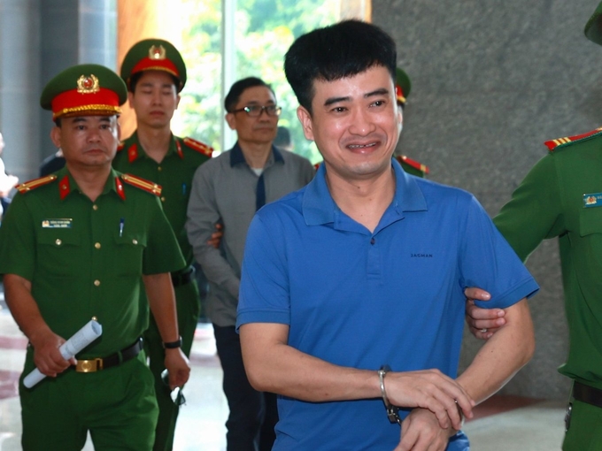 viet-a-180556_348.jpeg Cựu Tổng Giám đốc kiêm Chủ tịch Công ty Cổ phần Công nghệ Việt Á Phan Quốc Việt. Ảnh: Phạm Chiểu.