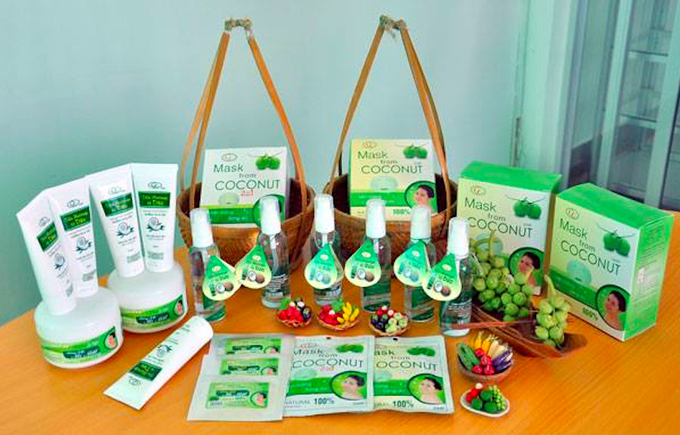 mat-na-dua-cuu-long-183916_337.jpeg Sản phẩm mặt nạ dừa của Công ty TNHH Chế biến sản phẩm dừa Cửu Long hiện đã xuất khẩu sang các thị trường Hàn Quốc, Canada, Mỹ, Đài Loan, Singapore… Ảnh: TL.