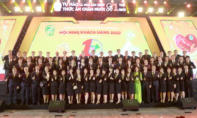C.P. Việt Nam đồng hành cùng người dân Việt Nam tích cực đóng góp vào sự phát triển kinh tế – xã hội.