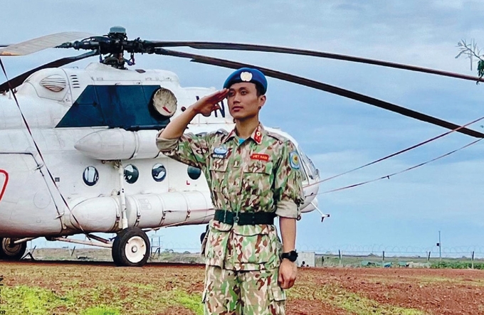 111-nguyen-sy-cong-151747_508.jpg Trung úy Nguyễn Sỹ Công tại Nam Sudan.