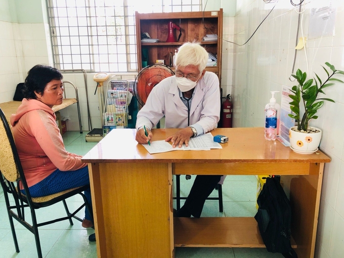 49f51b88f35950070948-152942_568.jpg Thông qua chương trình, Agribank Tiền Giang mong muốn cùng chung tay với địa phương trong công tác chăm lo sức khỏe người dân. Ảnh: Quốc Trí.