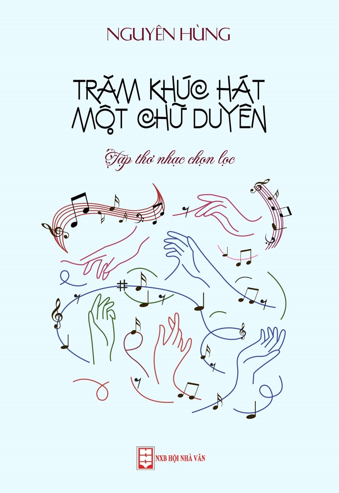 tram-khuc-hat-204521_721.jpg Tập sách 'Trăm khúc hát một chữ duyên'.