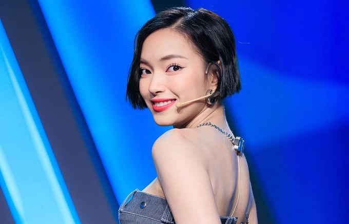 viechannelnala5co-van-chau-bui-2-1684144775776887953850-084624_64.jpg Diễn viên Châu Bùi may mắn kịp phát hiện ra thiết bị quay lén. Ảnh: Thanh Niên