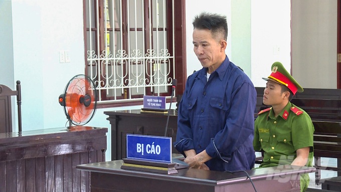 z5593900832990_91d166e28fa4d2ffaf1543a0e70bfd22-113312_507-113312.jpg Bị cáo Dương Thiện Tứ tại tòa. Ảnh: HT.