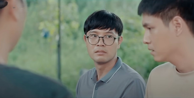 truc-tiep-vui-len-nao-anh-em-oi-tap-5-tren-vtv3-hom-nay-16-7-175643_301.jpg Hưng cũng tuyên bố giải tán nhóm. Ảnh CMH