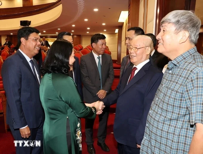 General Secretary Nguyen Phu Trong and other Party and State leaders and delegates attended the 9th Central Conference, 13th tenure. Photo: Tri Dung/VNA.