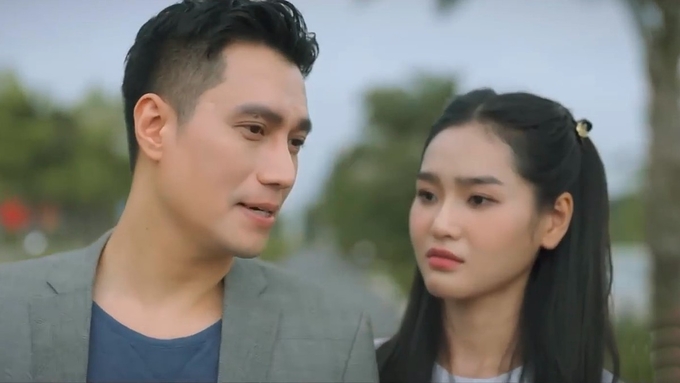 truc-tiep-nhung-neo-duong-gan-xa-tap-42-tren-vtv1-hom-nay-23-7-152429_75.jpg Vinh cho biết anh không giận Đông. Ảnh CMH