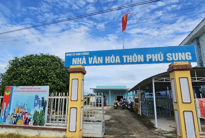 ham-cuong-2-081357_306.jpg Nhà văn hóa thôn Phú Sung, xã Hàm Cường, huyện Hàm Thuận Nam, tỉnh Bình Thuận. Ảnh: KS.