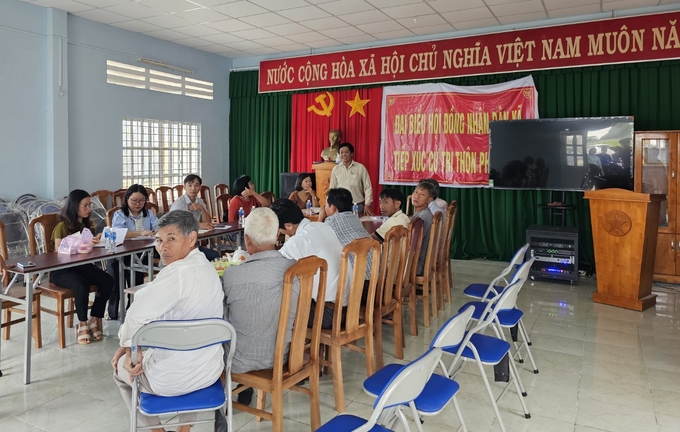 ham-cuong-4-081358_549.jpg Cơ sở vật chất ở thôn Phú Sung được trang bị khang trang. Ảnh: KS.