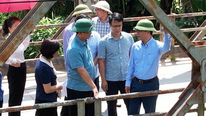 bac-kan-chu-dong-canh-bao-som-thien-tai-den-nguoi-dan-104938_793.jpg Lãnh đạo tỉnh Bắc Kạn kiểm tra công tác phòng, chống thiên tai. Ảnh: Ngọc Tú.