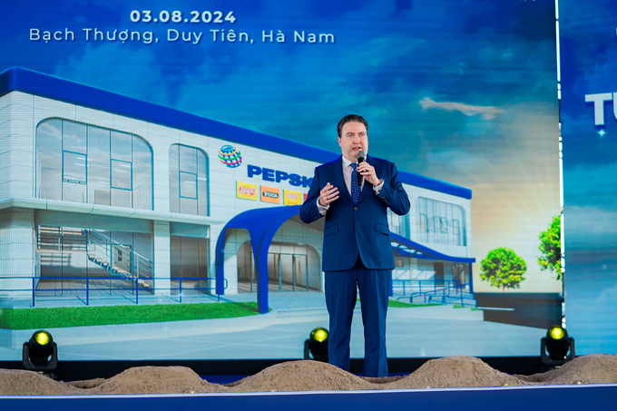 dqh06574-090918_28.jpg Ông Marc E. Knapper - Đại sứ Hoa Kỳ tại Việt Nam phát biểu tại lễ khởi công. Ảnh: Nam Khánh