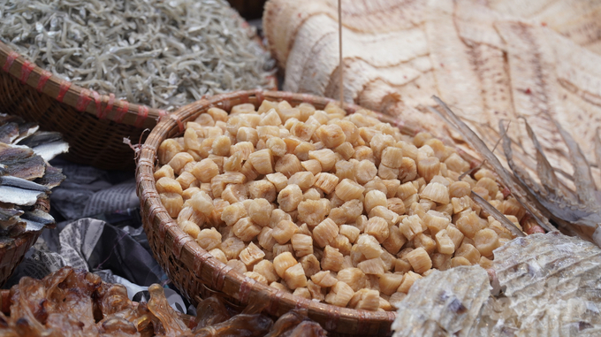 Seafood processing is currently a field of significant interest and investment for businesses. Photo: Tran Phi.