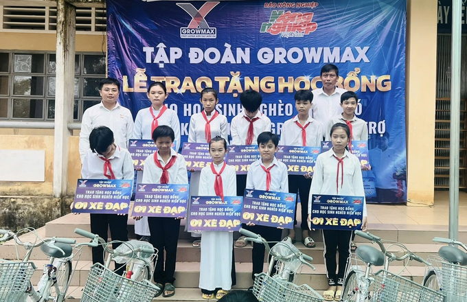 hon-50-xe-dap-growmax-den-voi-hoc-sinh-ngheo-mien-bien-tra-vinh-154137_791.jpg