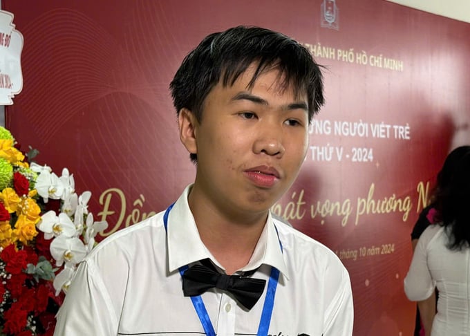 z5918348250749_cc913e73bd6b334021ebdd7f833fbc2f-102922_447.jpg Đại biểu trẻ nhất Cao Việt Quỳnh sinh năm 2008.