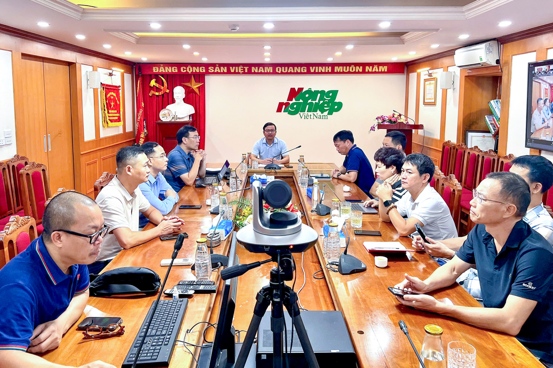 hon-12-trieu-nguoi-nghe-quan-triet-nghi-quyet-trung-uong-10-132401_50.jpg