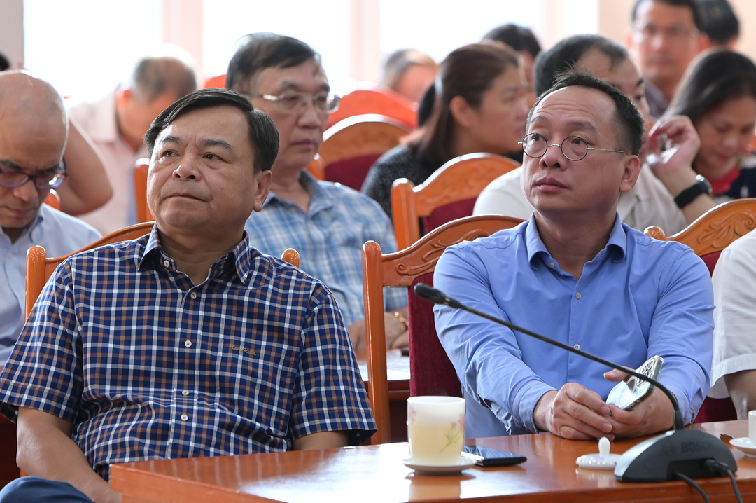 hon-12-trieu-nguoi-nghe-quan-triet-nghi-quyet-trung-uong-10-132405_31.jpg
