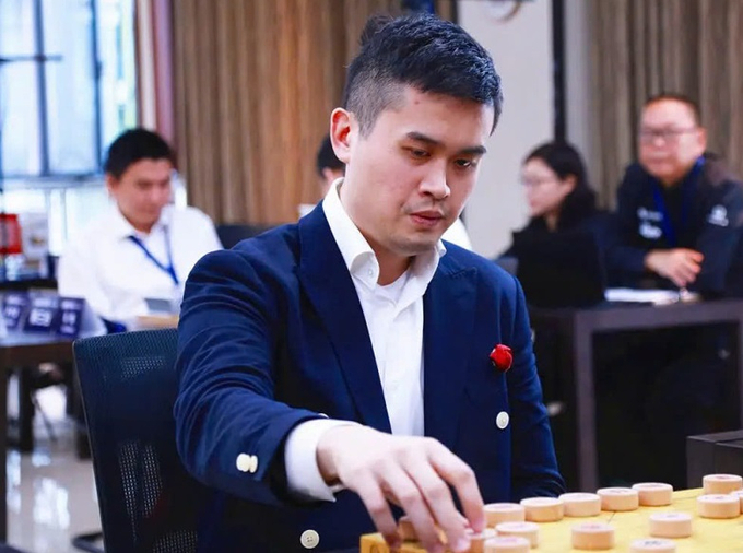 co-tuong-1-100811_408.jpg Kỳ thủ Vương Thiên Nhất không được góp mặt trong đội cờ tướng Trung Quốc sau bê bối bán độ.