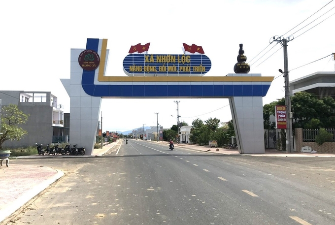 1-104125_903.jpg Xã Nhơn Lộc (thị xã An Nhơn, Bình Định) đã hoàn thành nông thôn mới nâng cao. Ảnh: V.Đ.T.