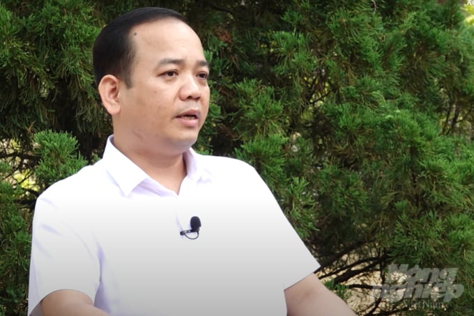luu-tuan-nghia-221321_223-221321.jpeg Ông Lưu Tuấn Nghĩa, Giám đốc Trung tâm dịch vụ nông nghiệp huyện Cẩm Thủy (Thanh Hóa). Ảnh: QT.