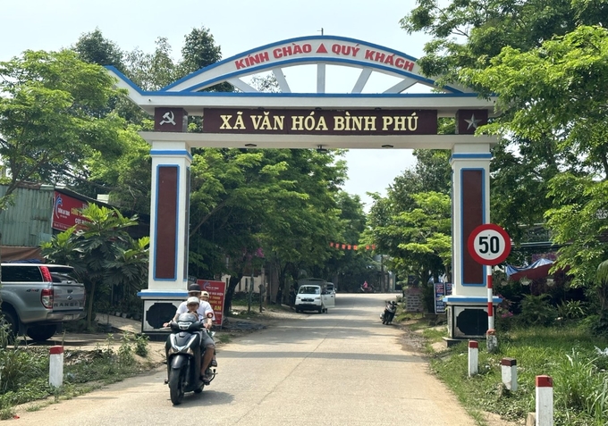 z5296165854130_bd96545c05ccfd46bdc64a569e73ae48-085608_631.jpg Xã Bình Phú (huyện Thăng Bình, Quảng Nam) đã được công nhận là xã NTM nâng cao. Ảnh: L.K.