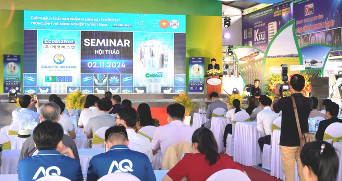 1-144206_61.jpg Hội thảo với gần 200 khách mời tham dự.