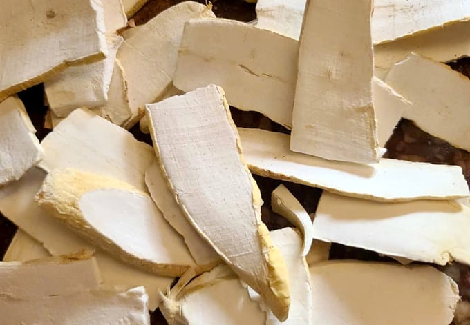 The demand for cassava chip imports from China is declining sharply. Photo: Son Trang.