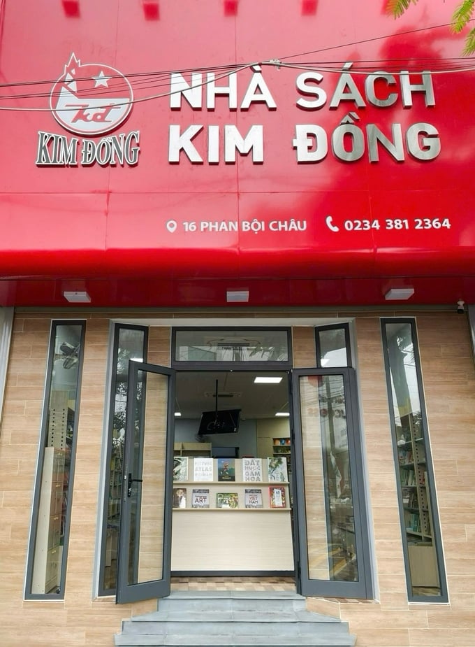 1-nha-sach-111642_437.jpg Nhà sách Kim Đồng có mặt tại cố đô Huế.