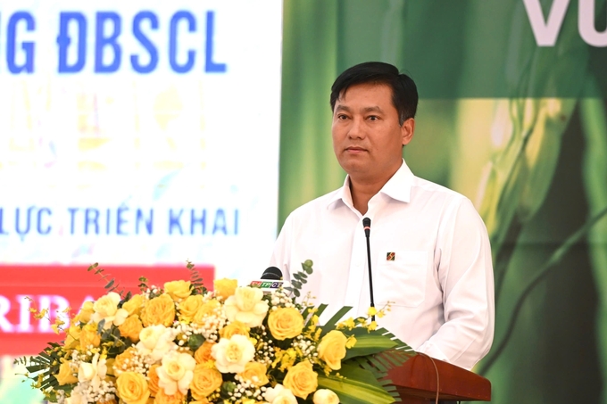 Ông Phạm Toàn Vượng, Tổng Giám đốc Agribank, cam kết cung cấp nguồn vốn cho các chủ thể tham gia Đề án 1 triệu ha lúa chất lượng cao. Ảnh: MH.