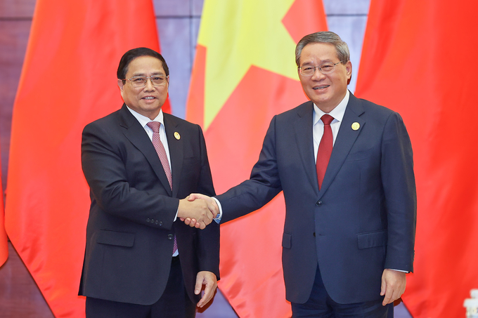 Prime Minister Pham Minh Chinh hopes that China will continue to open its market to Vietnam's agricultural products. Photo: VGP.