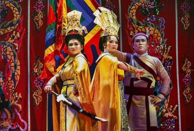 6-trung-trac-trung-nhi-144759_668.jpg Một cảnh trong vở 'Trưng Trắc Trưng Nhị'.