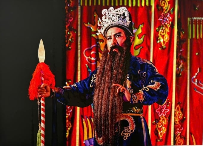 8-hat-boi-1-145344_712.jpg Một cảnh trong vở 'San Hậu'.