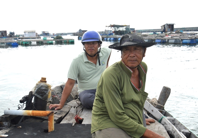 Ngư dân đầu tư nuôi biển xa bờ tại vùng Kiên Giang hy vọng việc đầu tư hệ thống hạ tầng về logistics, cầu cảng, khu dịch vụ hậu cần nghề cá sẽ giúp giảm chi phí sản xuất, tăng hiệu quả nghề nuôi biển. Ảnh: Trung Chánh.