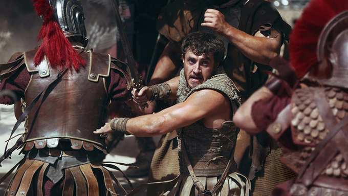 vo-si-233545_683.jpg Sau 24 năm, Gladiator 2 đưa khán giả quay trở lại đấu trường La Mã, tiếp tục dõi theo những trận đấu sinh tử để đi tìm vinh quang của những chiến binh - Ảnh: Paramount.