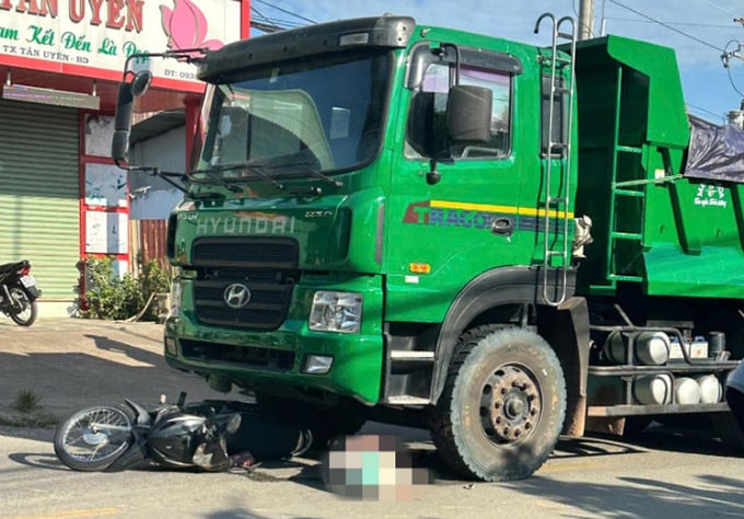 21-17322346373381355032708-154946_151.jpg Hiện trường vụ tai nạn.