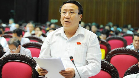 ong-ha-sy-dong-duoc-giao-quyen-chu-tich-ubnd-tinh-quang-tri-175230_400.jpg Ông Hà Sỹ Đồng được giao quyền Chủ tịch UBND tỉnh Quảng Trị. Ảnh: Báo Quảng Trị.