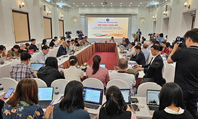 d9e1f8fc-4709-4fad-b7fb-24f43ff6db90-173857_833.jpg Hội thảo Công bố 'Báo cáo đánh giá tác động của dự thảo tăng thuế tiêu thụ đặc biệt đối với mặt hàng bia'. Ảnh: Bảo Thắng.