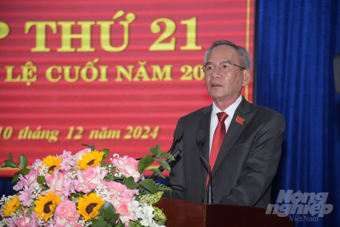 z6111508363819_0caff3c4ccafdfa3d37d4d86ae74cc7f-091024_357-091024.jpg Ông Lữ Văn Hùng, Bí thư Tỉnh ủy, Chủ tịch HĐND tỉnh Bạc Liêu phát biểu khai mạc kỳ họp lần thứ 21. Ảnh: Trọng Linh.