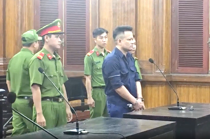 1-212413_605.jpeg Bị cáo Phạm Văn Đoan tại toà. Ảnh: HT.
