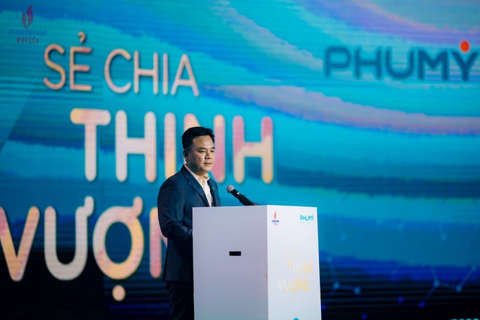 1ong-nguyen-xuan-hoa-cong-bo-ten-va-nhan-dien-thuong-hieu-moi-phumy-144736_36.jpeg Ông Nguyễn Xuân Hòa, Chủ tịch HĐQT PVFCCo, công bố tên và nhận diện thương hiệu mới PHUMY. Ảnh: Đức Trung.